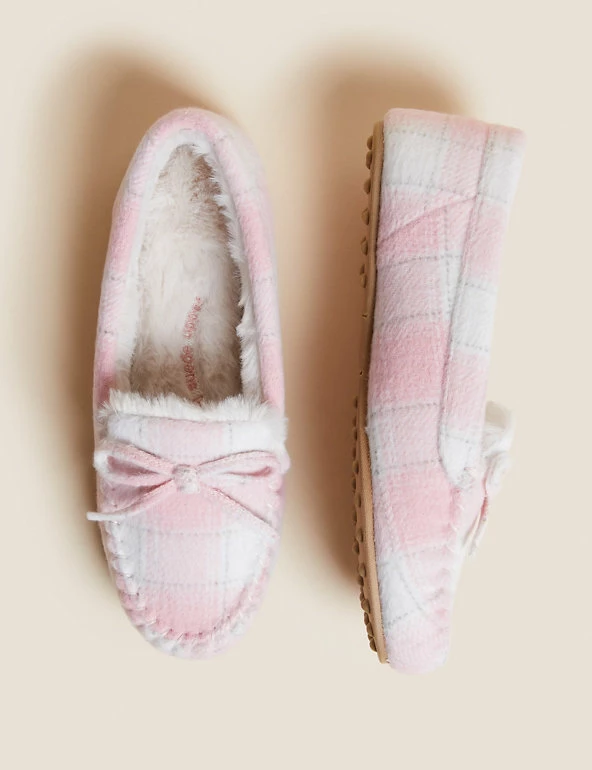 Hot Sale ๐ M&S Collection Checked Faux Fur Lined Moccasin Slippers ๐ 3 Hot Sale ๐ M&S Collection Checked Faux Fur Lined Moccasin Slippers ๐ - Image 3