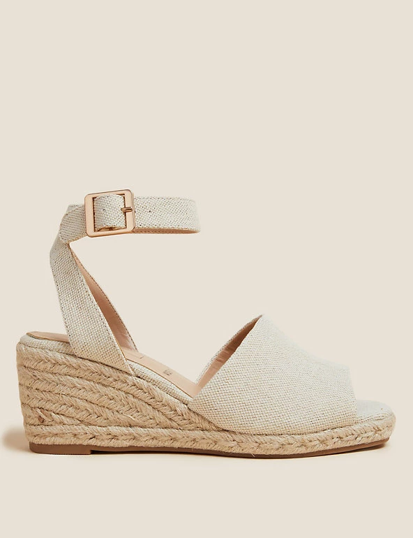 Brand new π M&S Collection π©΄ Sandals Wide Fit Wedge Espadrilles β€οΈ 13 Brand new π M&S Collection π©΄ Sandals Wide Fit Wedge Espadrilles β€οΈ - Image 13
