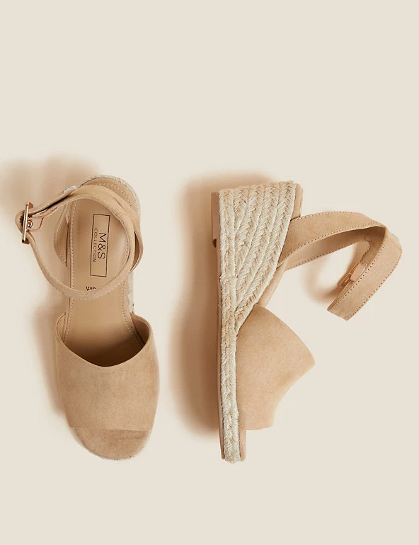 Brand new π M&S Collection π©΄ Sandals Wide Fit Wedge Espadrilles β€οΈ 3 Brand new π M&S Collection π©΄ Sandals Wide Fit Wedge Espadrilles β€οΈ - Image 3