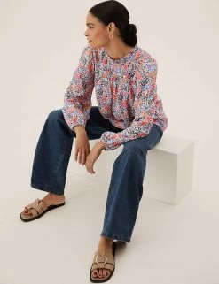 New 🎉 M&S Collection 👚 Shirts & Blouses Ditsy Floral Smocked Long Sleeve Blouse 🛒 -New In Womens Sales 2022 SD 01 T41 1045X E4 X EC 3