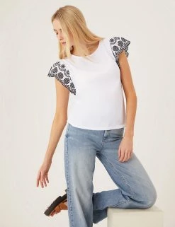 Buy 🥰 M&S Collection Vests Pure Cotton Embroidered Sleeveless Vest ❤️ -New In Womens Sales 2022 SD 01 T41 6379C P6 X EC 1