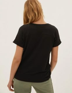 Deals ⭐ M&S Collection Women Rich Crew Neck T-Shirt 🌟 8 Deals ⭐ M&S Collection Women Rich Crew Neck T-Shirt 🌟 -New In Womens Sales 2022 SD 01 T41 6662C Y0 X EC 2