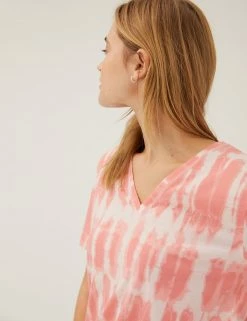 Coupon ⌛ M&S Collection Women Tie Dye V-Neck Relaxed Longline T-Shirt ✔️ 13 Coupon ⌛ M&S Collection Women Tie Dye V-Neck Relaxed Longline T-Shirt ✔️ -New In Womens Sales 2022 SD 01 T41 6918 A4 X EC 2