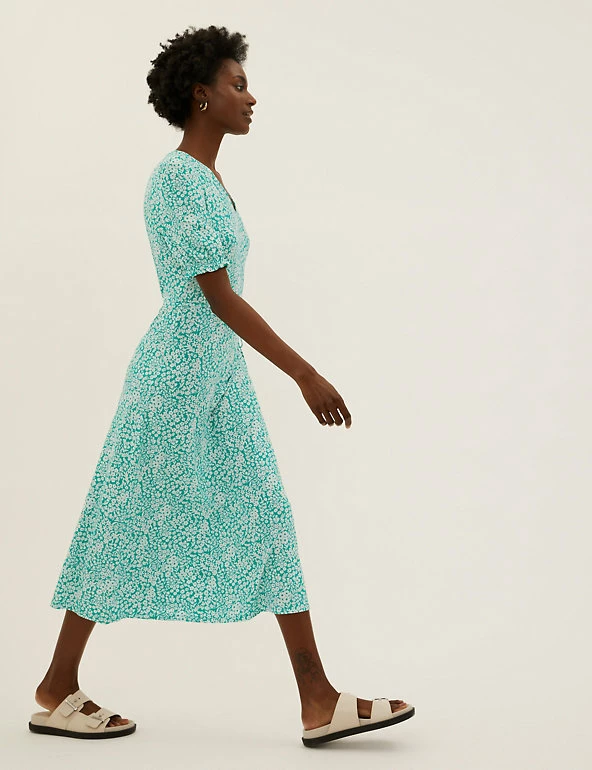 Top 10 🌟 M&S Collection 👗 Dresses Jersey Floral V-Neck Midi Tea 👗 Dress 🥰 1 Top 10 🌟 M&S Collection 👗 Dresses Jersey Floral V-Neck Midi Tea 👗 Dress 🥰