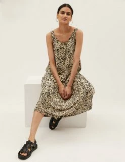 Deals 🤩 M&S Collection 👗 Dresses Jersey Animal Print Midaxi Shift 👗 Dress 😉