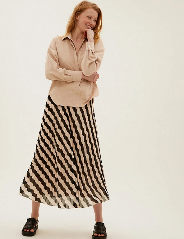 Brand new β¨ M&S Collection π Shirts & Blouses Long Sleeve Popover Blouse π€© 9 Brand new β¨ M&S Collection π Shirts & Blouses Long Sleeve Popover Blouse π€© - Image 9