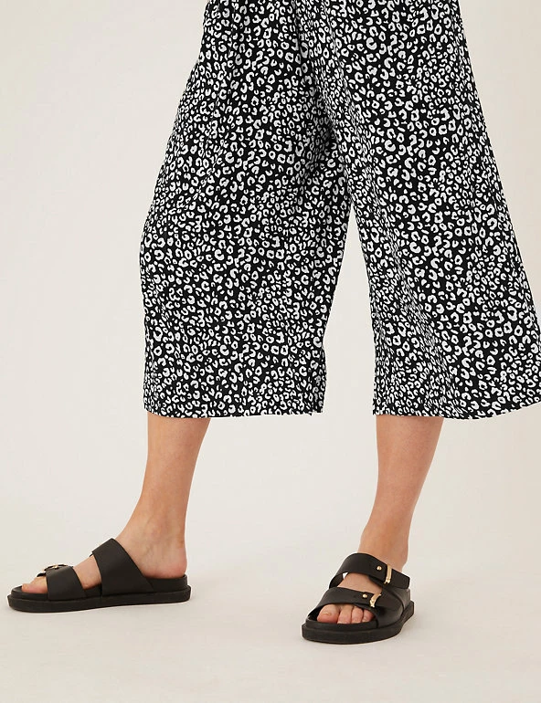 Cheapest ⌛ M&S Collection Printed Wide Leg Cropped Trousers 🤩 10 Cheapest ⌛ M&S Collection Printed Wide Leg Cropped Trousers 🤩 - Image 10