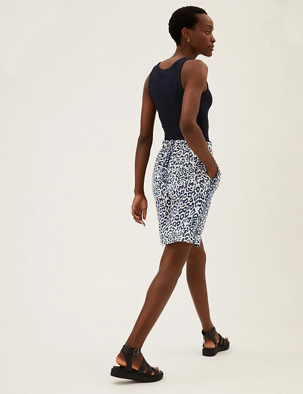 Promo ๐ M&S Collection Twill Printed Pleat Front Shorts ๐ 5 Promo ๐ M&S Collection Twill Printed Pleat Front Shorts ๐ - Image 5