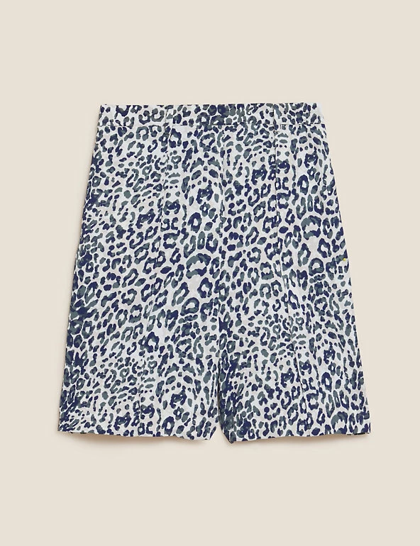 Promo ๐ M&S Collection Twill Printed Pleat Front Shorts ๐ 2 Promo ๐ M&S Collection Twill Printed Pleat Front Shorts ๐ - Image 2