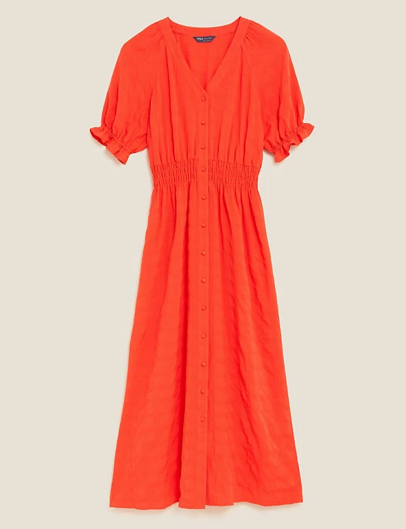 Promo π M&S Collection π Dresses V-Neck Shirred Midi Waisted π Dress β¨ 2 Promo π M&S Collection π Dresses V-Neck Shirred Midi Waisted π Dress β¨ - Image 2