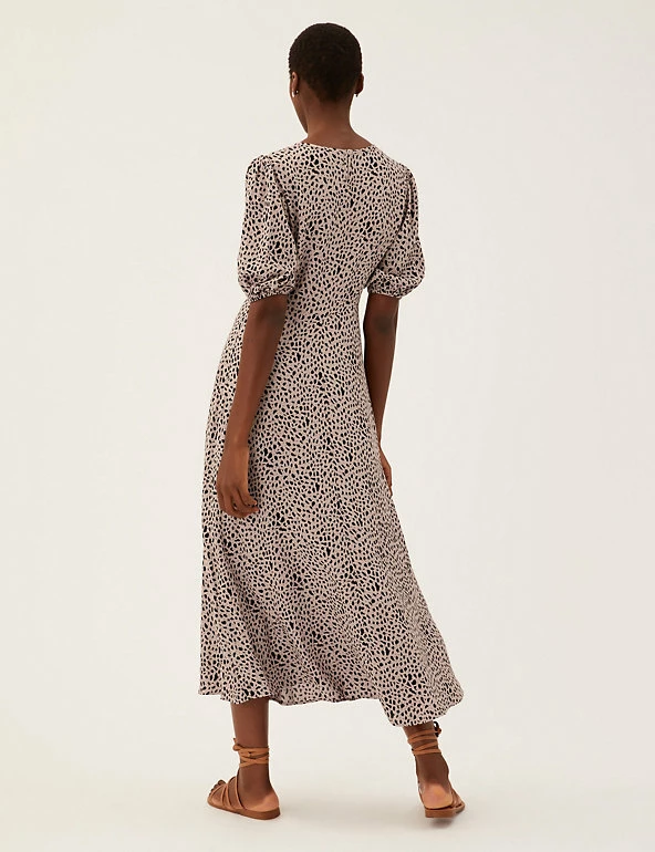 Outlet π M&S Collection Clothing Animal Print V-Neck Midaxi Tea π Dress β 5 Outlet π M&S Collection Clothing Animal Print V-Neck Midaxi Tea π Dress β - Image 5