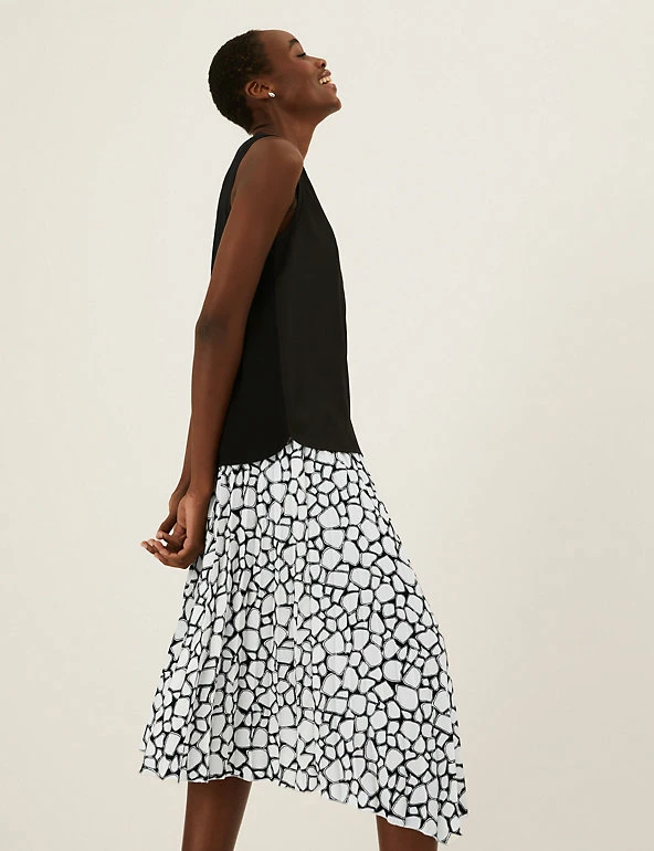 Hot Sale โญ M&S Collection ๐ Skirts Animal Print Pleat Midi Asymmetric ๐ Skirt ๐งจ 3 Hot Sale โญ M&S Collection ๐ Skirts Animal Print Pleat Midi Asymmetric ๐ Skirt ๐งจ - Image 3