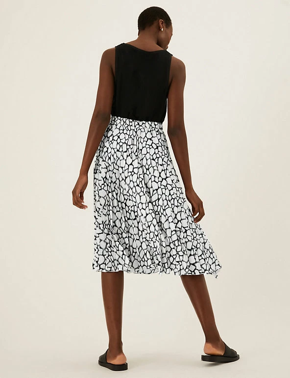 Hot Sale โญ M&S Collection ๐ Skirts Animal Print Pleat Midi Asymmetric ๐ Skirt ๐งจ 4 Hot Sale โญ M&S Collection ๐ Skirts Animal Print Pleat Midi Asymmetric ๐ Skirt ๐งจ - Image 4