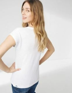 Cheap ❤️ FatFace Women Pure Cotton Printed Crew Neck T-Shirt ✔️ 7 Cheap ❤️ FatFace Women Pure Cotton Printed Crew Neck T-Shirt ✔️ -New In Womens Sales 2022 SD 10 T83 4342 NB X EC 2