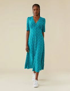 Brand new 😉 Finery London 👗 Dresses Floral V-Neck Short Sleeve Midi Tea 👗 Dress 🌟