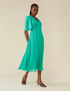 Discount 😀 Finery London 👗 Dresses Striped V-Neck Midaxi Waisted 👗 Dress 🛒