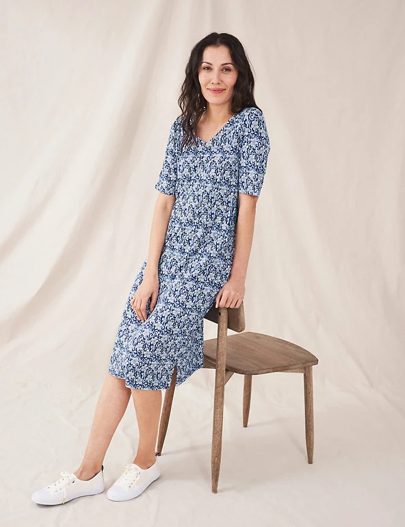 Discount 🔥 White Stuff 👗 Dresses Jersey Floral V-Neck Knee Length Tea 👗 Dress ✨ 1 Discount 🔥 White Stuff 👗 Dresses Jersey Floral V-Neck Knee Length Tea 👗 Dress ✨