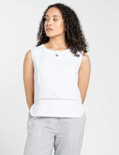 Discount 🎉 Craghoppers Vests Linen Rich Round Neck Sleeveless Vest ✨